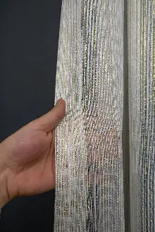 Yatak Odası - Altın Çizgili Düz Fantezi Tül Perde