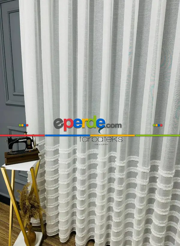 Puf Puf Ponponlu Saçaklı Tül Perde