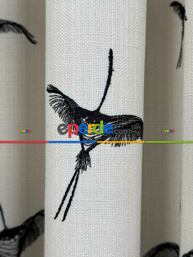 Ekru Siyah Kuş Desenli Nakışlı Keten Fon Perde Premium Kalite Serisidir, Kuş Gözü, Rustik Perde İçin Kapsül Ve Boruya Geçme Dikiş Seçeneği, Amerikan Pile Seçeneği Vardır.