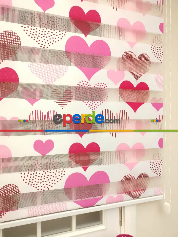 Zebra Perde- Kalp Baskılı Zebra Perde- Pembe