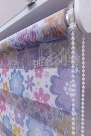 Çiçekli Desen Zebra Perde- Mavi-sarı-pembe