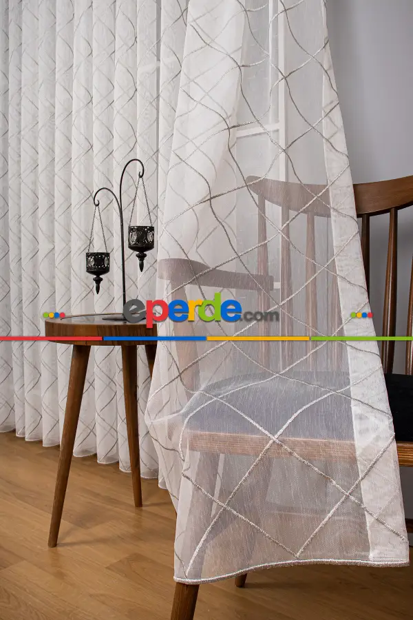 Salon Tül - Geometi Nakış Işlemeli Tül Perde Ekru - Gümüş Simli
