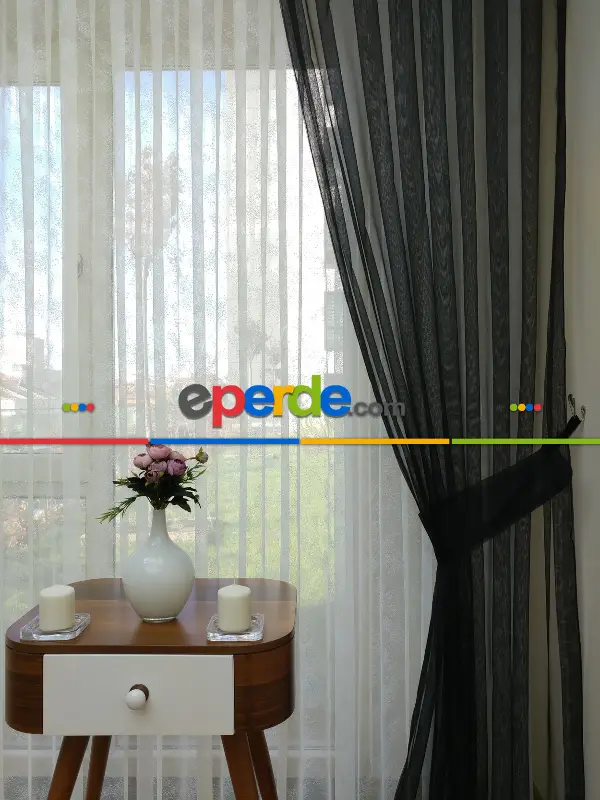 Armür Dokuma Düz Fon Perde- Siyah