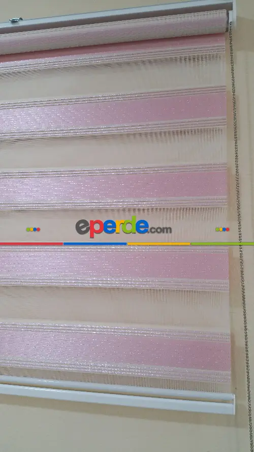 Pembe Plise Simli Zebra Perde- Pembe-gri Simli-ekru