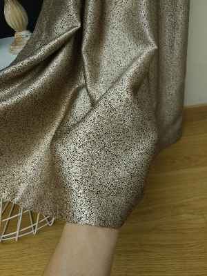 Kahve Çok Gramajlı Desenli Jakar Fon Perde