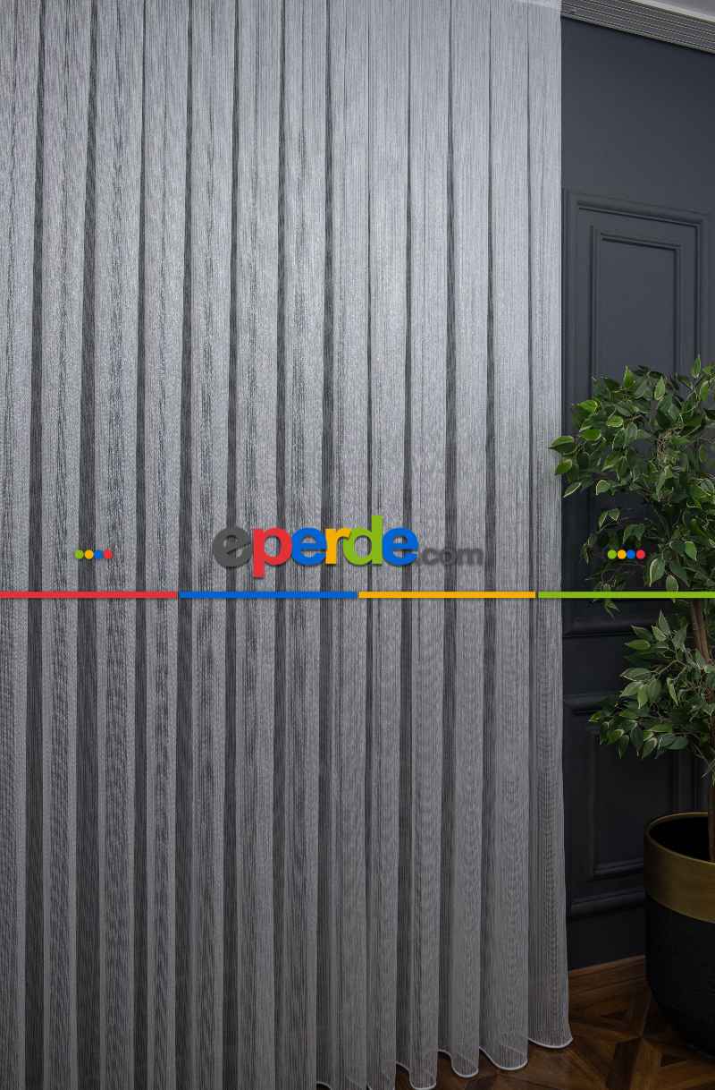 Yatak Odası - Gümüş Çizgili Düz Fantezi Tül Perde