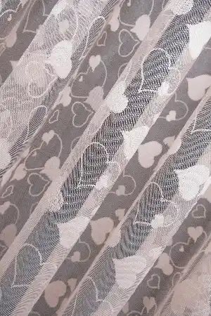 Çocuk Odası Tül - Kalpli Fransız Danteli Örme Tül Pembe