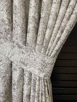 Bej Açık Kahve Desenli Jakar Fon Perde (285 En)- Kahve Açık