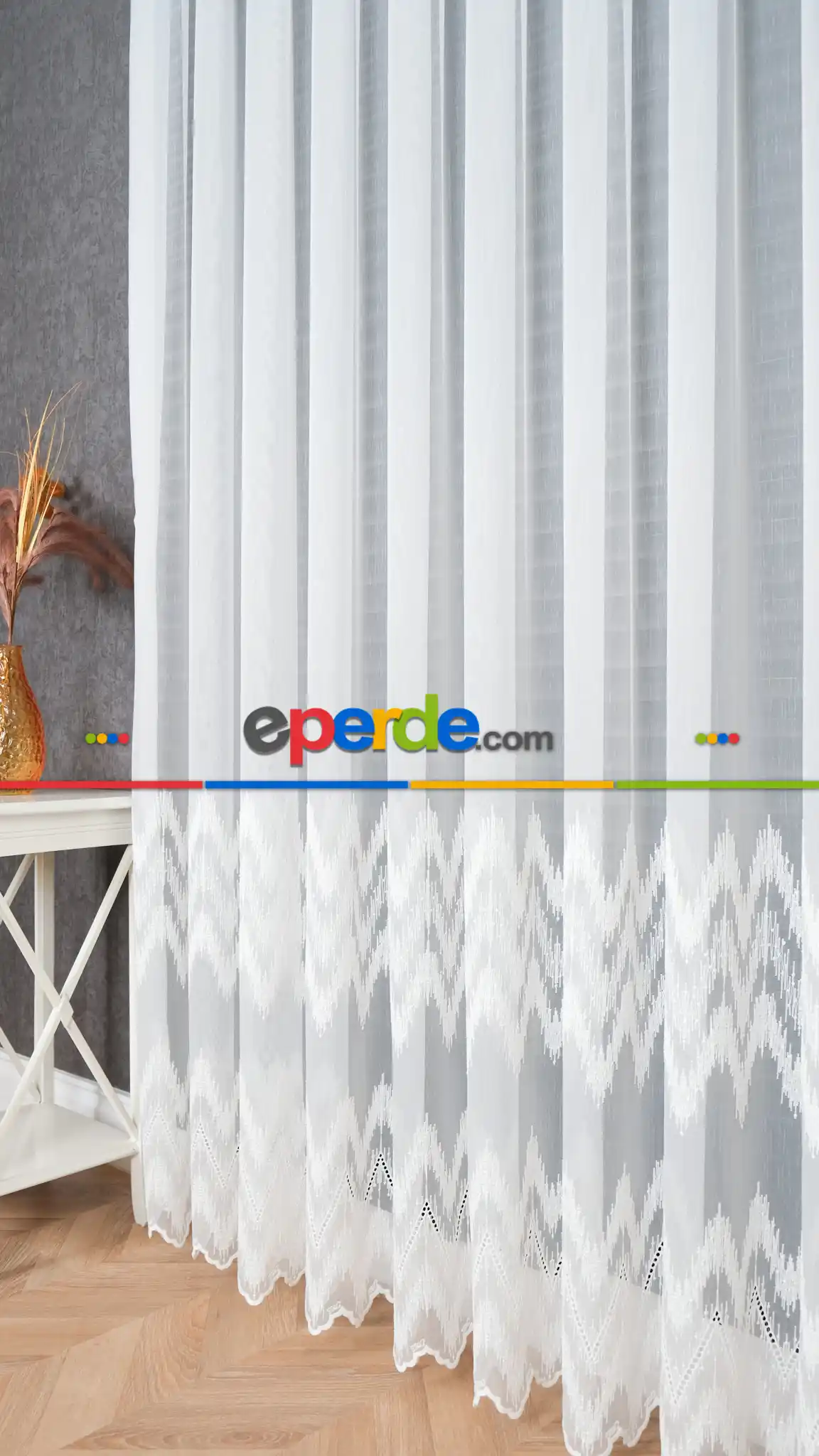 Taç Ekru Hafif Simli Nakışlı Tül Perde