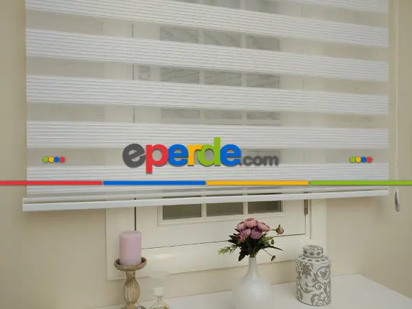 Ekru Dar Düz Plise Zebra Perde Yüksek Kalite - Kornişe Kolay Montaj Ayağı Seçenekli - Standart Metal Kasalı