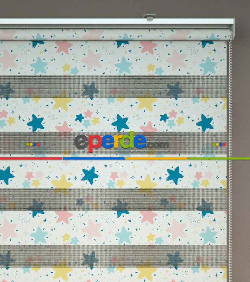 Yıldız Desenli Baskılı Zebra Perde- Çok Renkli