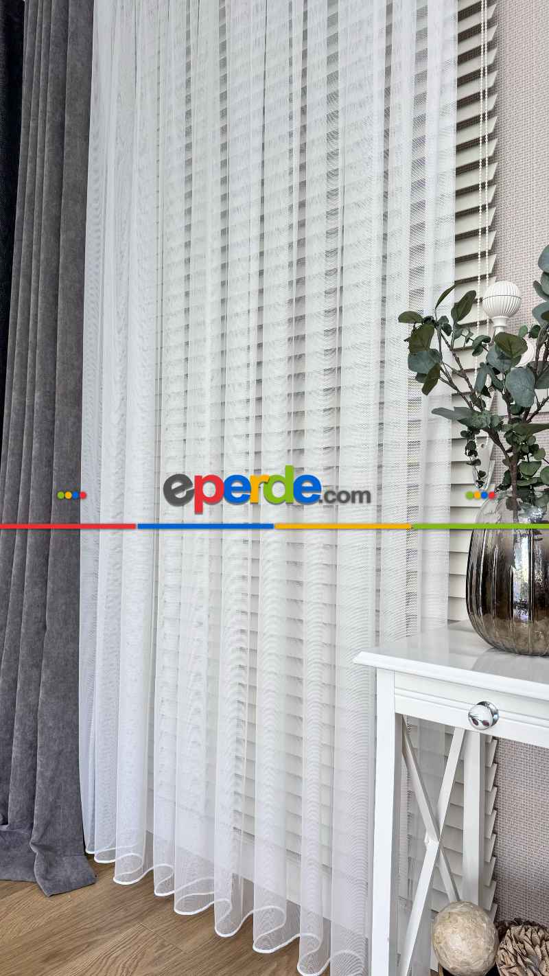 Bebek Odası Tül Perde - Beyaz Grek Zemin Düz Tül Perde - Kurşunlu