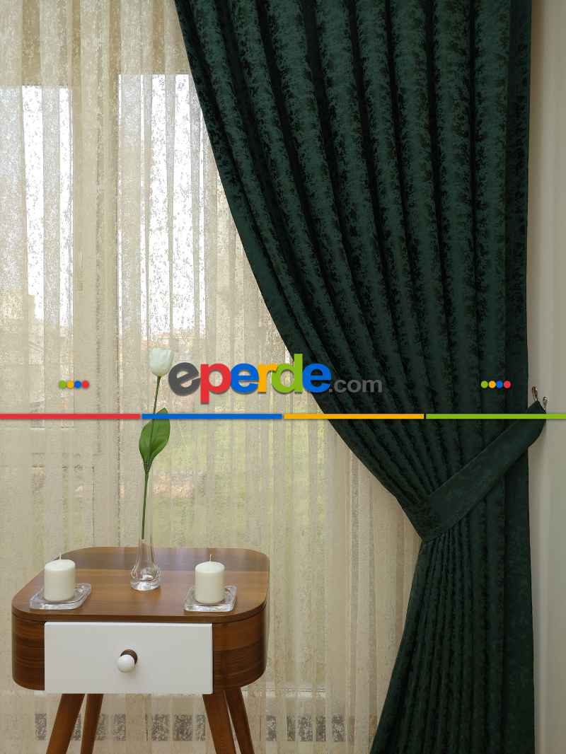 Koyu Yeşil Rengi Kendinden Desenli Jakar Fon Perde (285 En)- Yeşil Koyu Yeşil