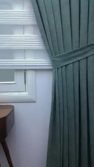 Turkuaz Yeşili Ara Renk - Düz Fon Perde (280 Eninde)- Turkuaz Yeşili Ara Renk