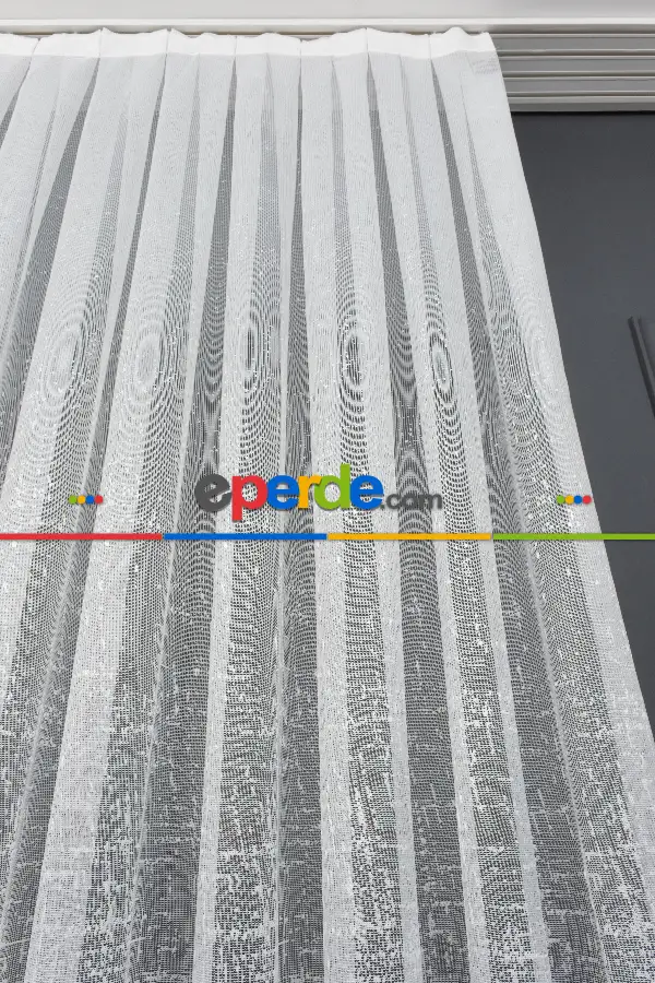 Genç Odası - Çizgi Modern Desenli Örme Tül - Siyah ( Degrade Geçişli )
