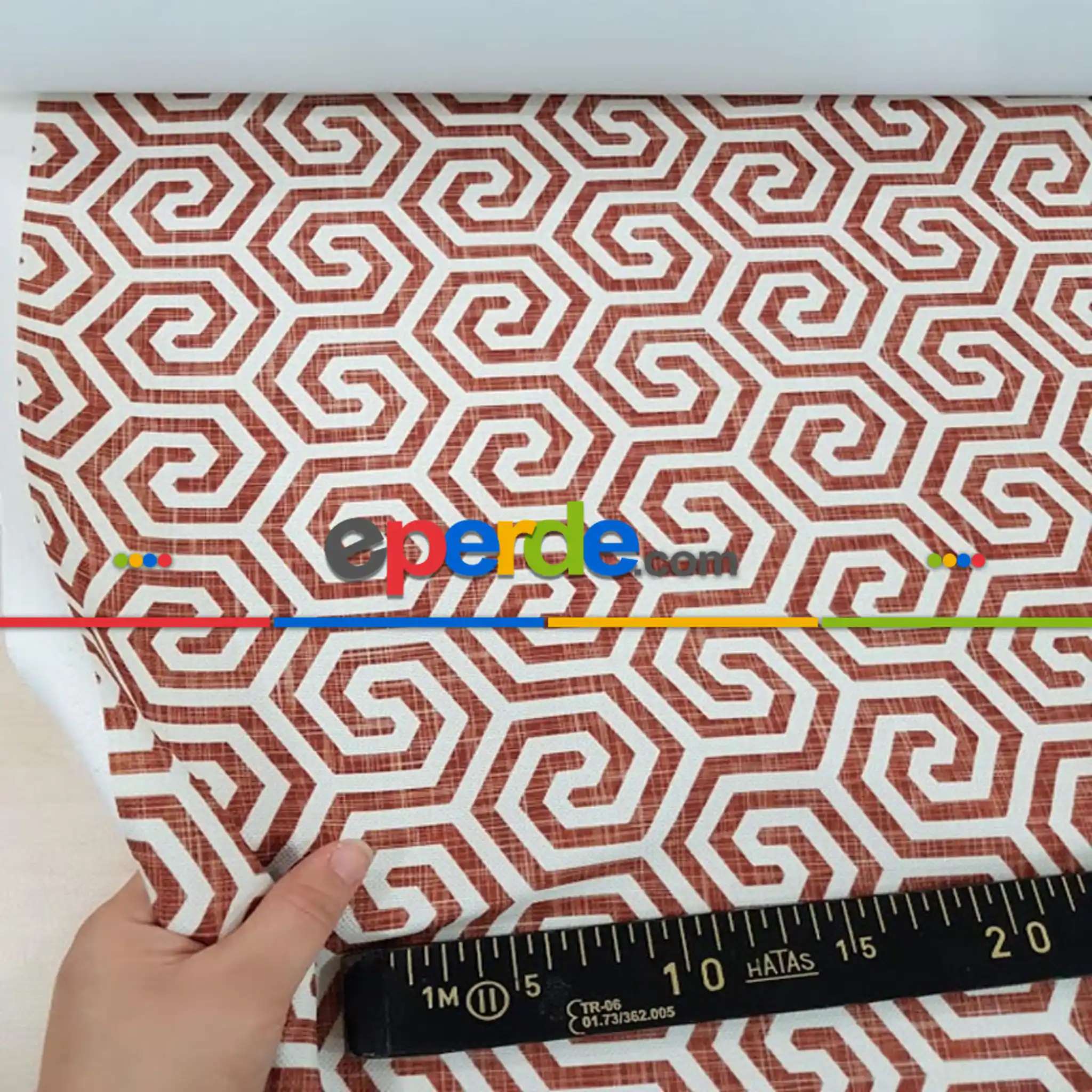 Salon Fon - Geometrik Sarmal Desenli Fon Perde Evm1128 Kumaşı Kalındır Duck Bezi Değildir- Beyaz