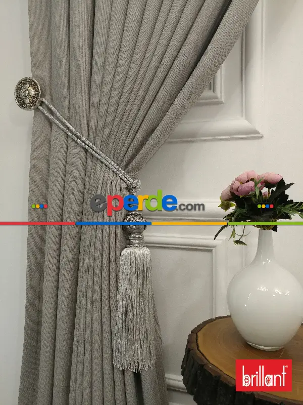 Brillant Keten Açık Gri Renk Düz Fon Perde 180cm- Açık Gri