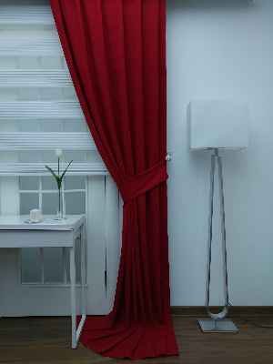 Kırmızı - Düz Fon Perde- Kırmızı