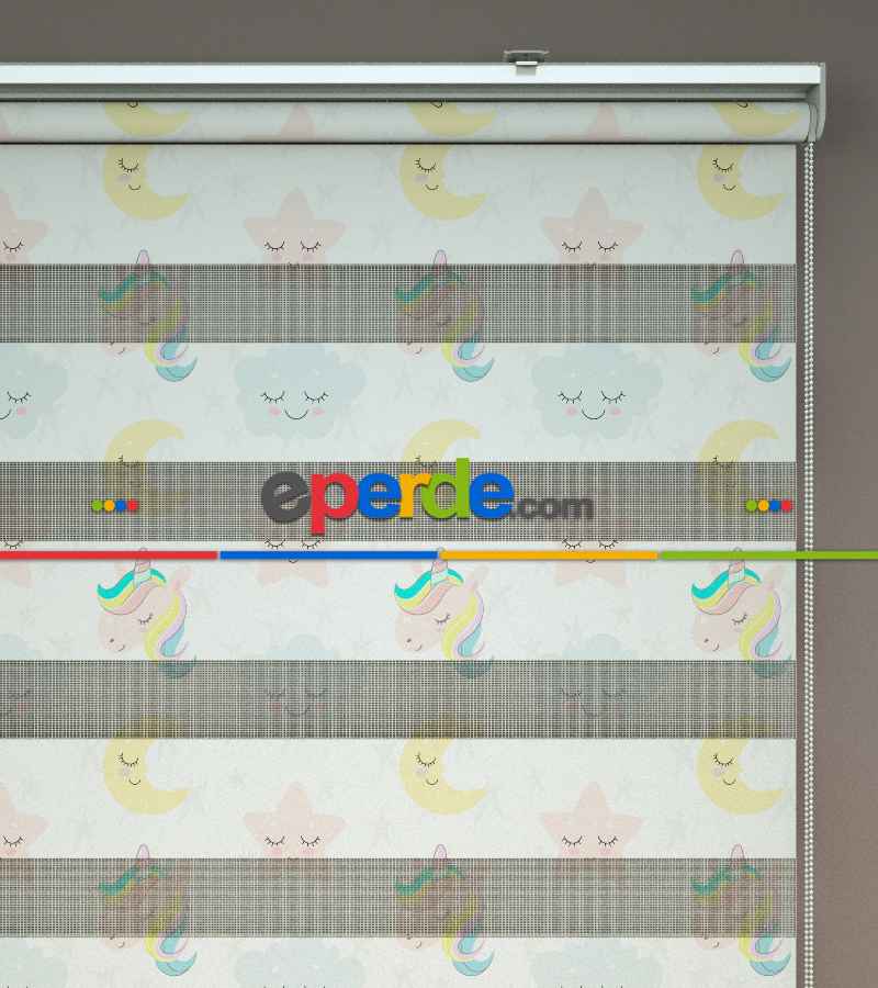 Yıldız Desenli Baskılı Zebra Perde- Çok Renkli