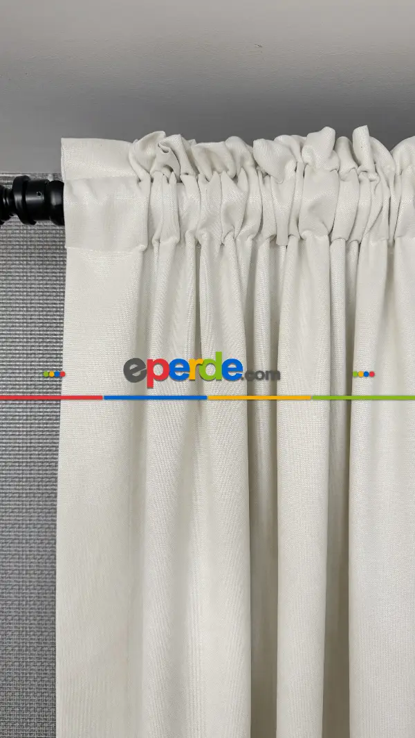 Yatak Odası - Açık Krem Yatay Mavi Bordürlü Fon Perde - Ağır Gramajlı Premium Kalite Serisi