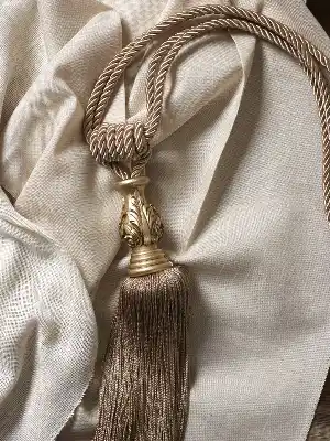 Bej Metal Oymalı Braçol Fon Bağı