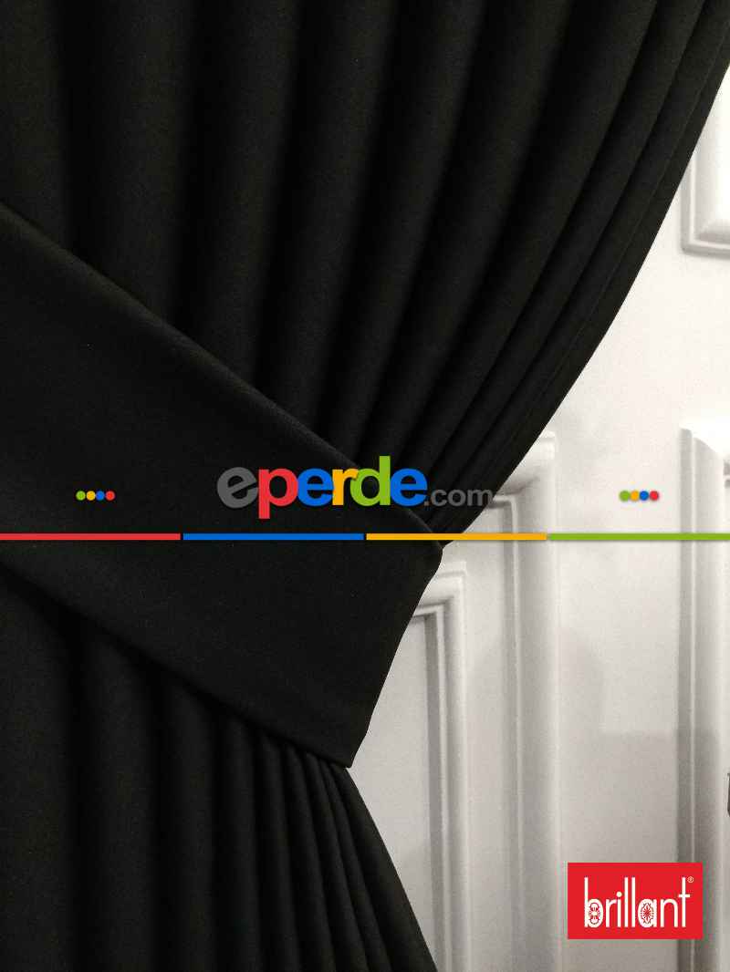 Brillant Karartma Blackout %100 Siyah Renk Fon Perde- Siyah
