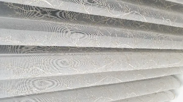 Salon - Selvi İşlemeli Tül Perde- Altın