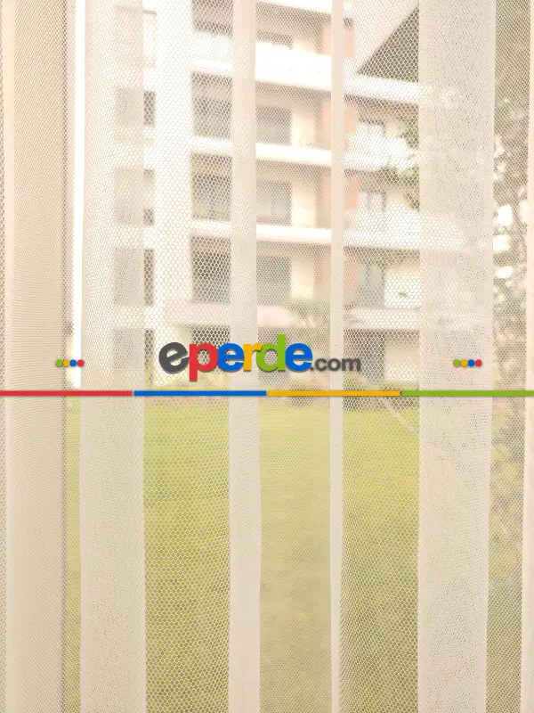 Ekru Renk Petek Zemin Düz Tül Perde Dökümlü- Ekru