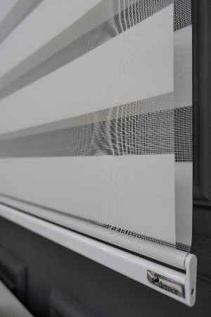 Yüksek Kalite Alüminyum Malzeme, Ekru Renk Zebra