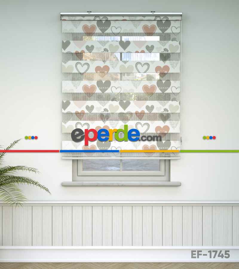 Kalp Desenli Baskılı Zebra Perde- Çok Renkli