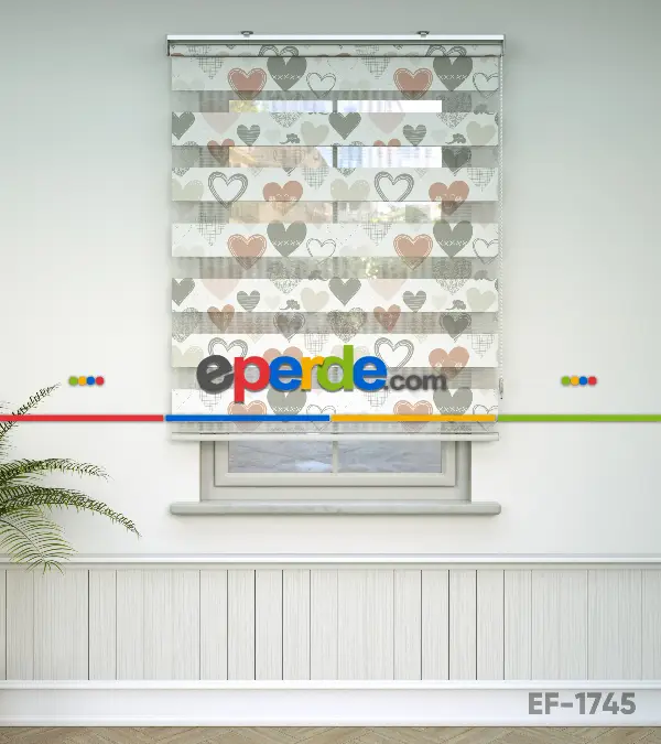 Kalp Desenli Baskılı Zebra Perde- Çok Renkli
