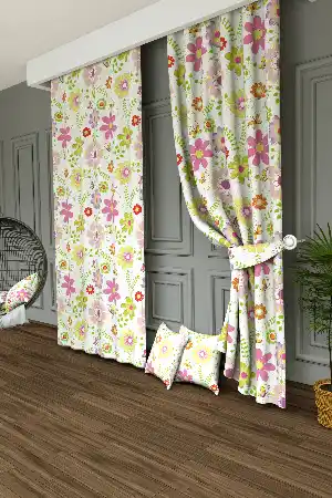 Dökümlü Kumaştan Rengarenk Çiçekler Desenli Baskılı Fon Perde