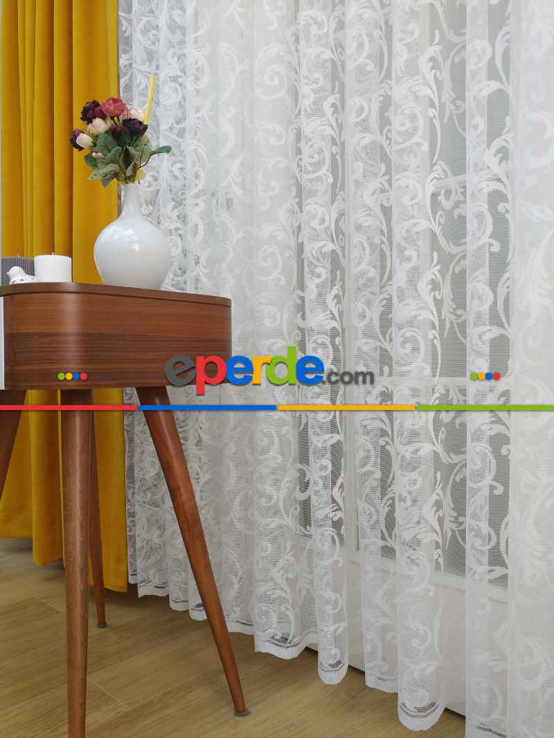 Oturma Odası - Sarmaşık Desenli Tül Perde- Ekru