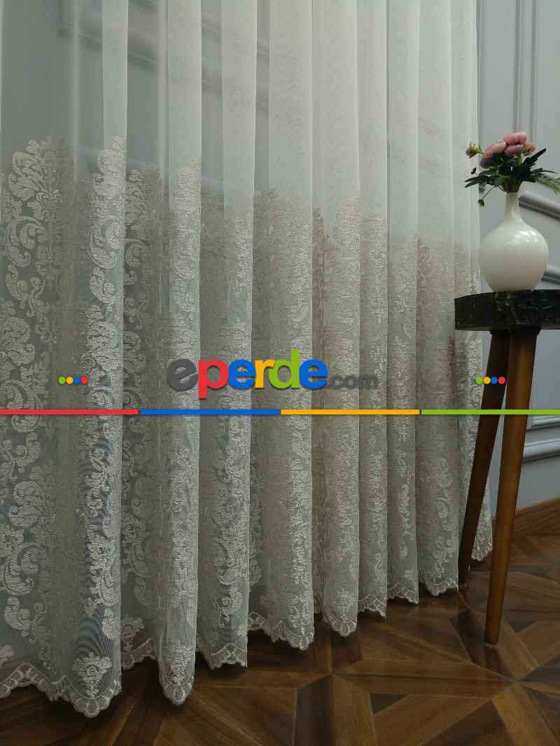 Oturma Odası - Eteği Duble Nakış İşlemeli Lüx Tül Perde Ikon 2021- Krem-altın Simli