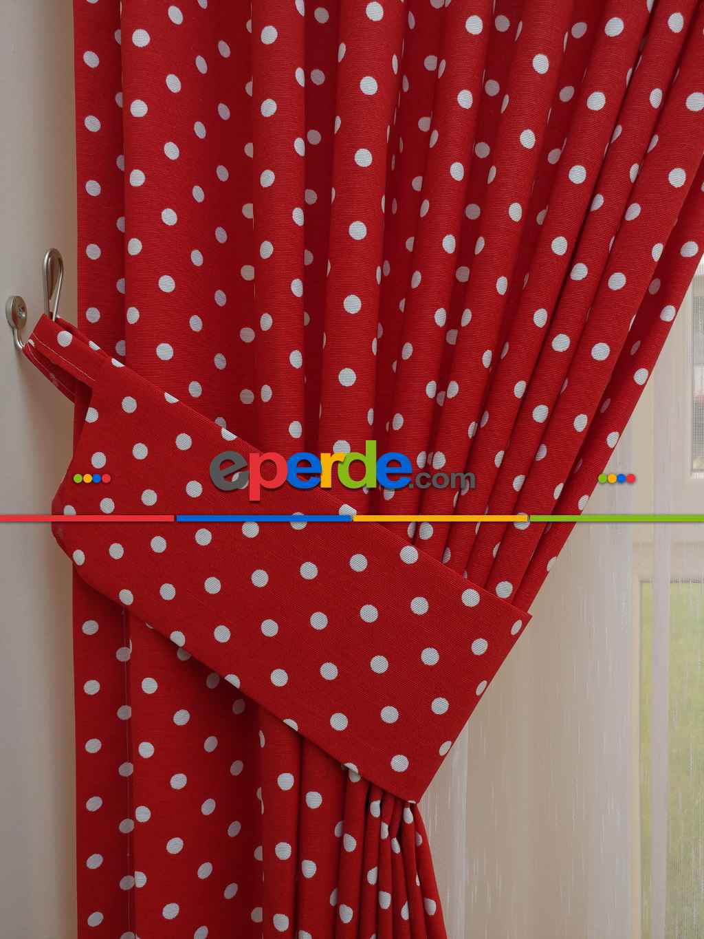 Kırmızı Puanlı Fon Perde ( Leke Tutmaz)- Kırmızı