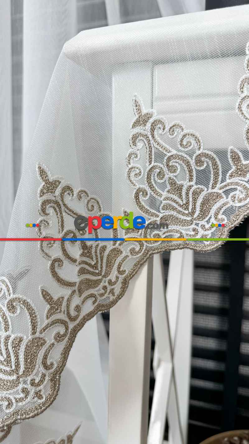 Yatak Odası Ekru Bej Etek Ucu Özel İplik Hafif Simli Damask Brode İşlemeli Tül Perde - Ağır Gramajlı Premium Nakışlı