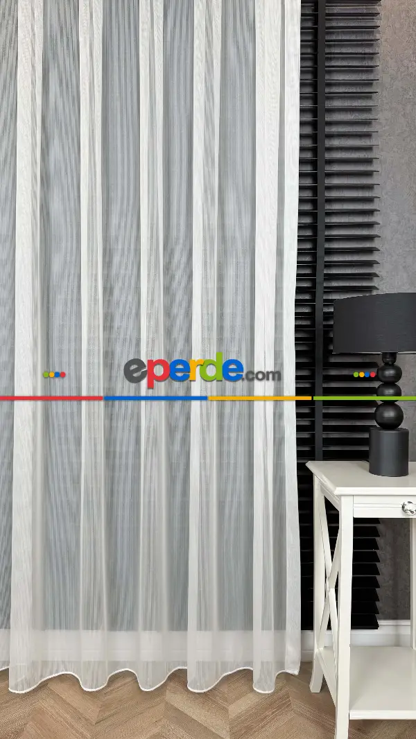 Salon - Brillant Ekru Hafif Simli Çizgili Seyrek Pile Tül Perde