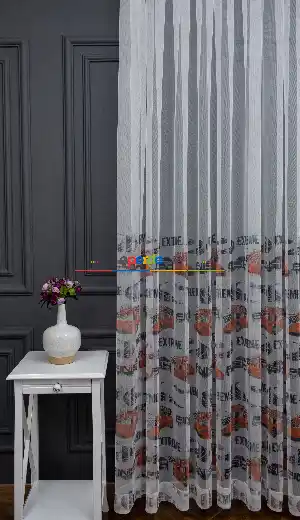 Hazır Ölçülü Petek Zemin Kırmızı Renkli Araba Desenli Grek Baskılı Tül Perde