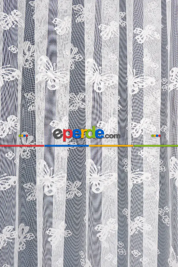 Çocuk Odası - Kelebek Desenli Örme Tül Perde