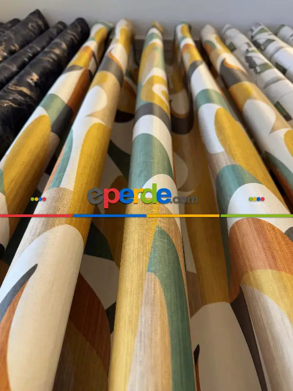 Yatak Odası - Modern Desenli Fon Perde İthal Kadife