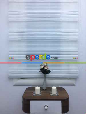 Mutfak - Beyaz Geniş Pliseli Zebra Perde- Beyaz