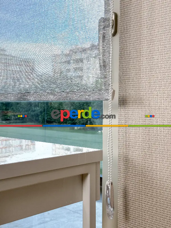 Salon Gümüş Simli Siyah Çizgili Tül Stor Perde, Standart Metal Kasalı Yüksek Kalite Kornişe Kolay Montaj Seçenekli