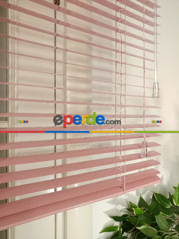 Nova Alamunyum Jaluzi 25 Mm- Pembe Pudra Pembe