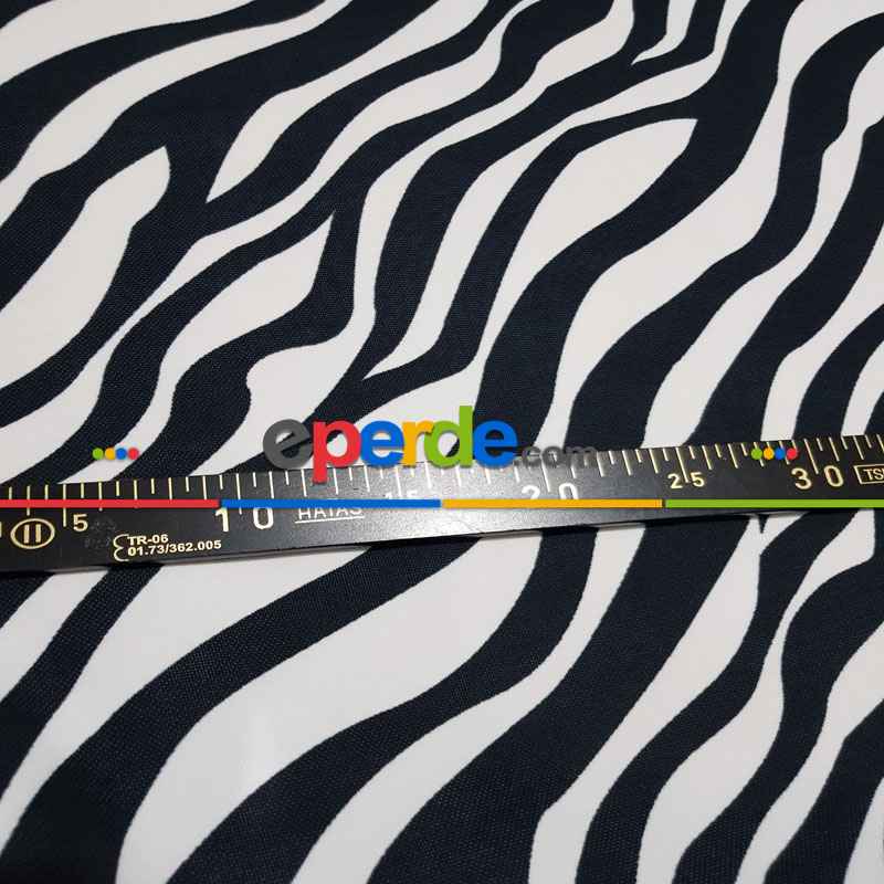 Dalgalı Siyah Desenli Fon Perde Mp103 Kumaşı Kalındır Duck Bezi Değildir- Siyah-Beyaz