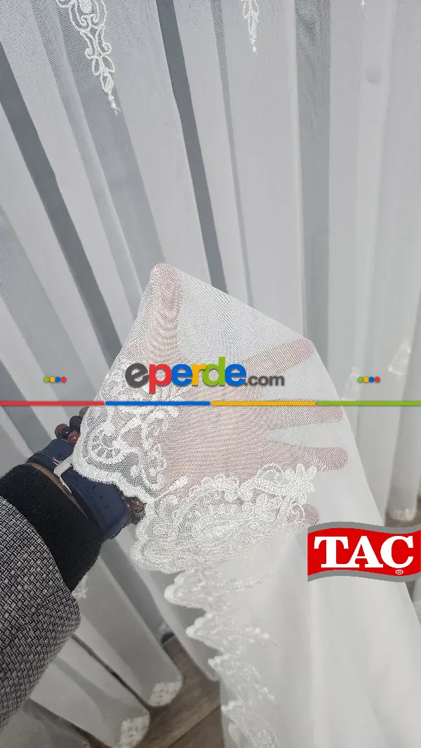 Taç Nakışlı Kort Damask Salon Model Tarz Tasarım Mega Exculusive