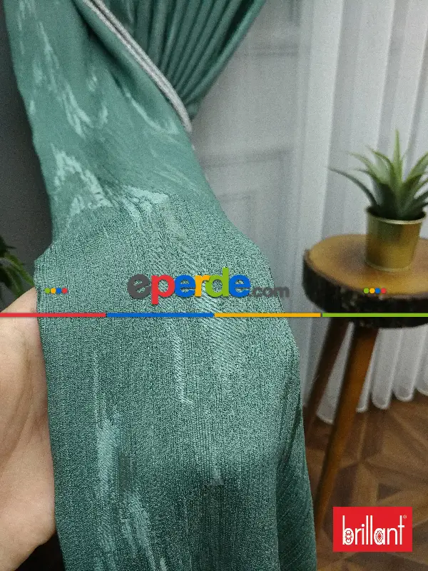Brillant Jakar Fon Mint Yeşili Renk Düz Fon Perde - Yeşil-mint
