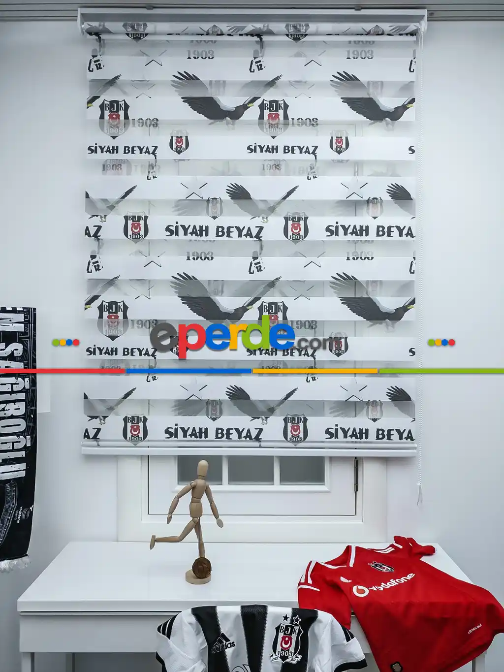 Genç Odası - Zebra Perde- Dijital Taraftar Baskılı Beşiktaş Zebra Perde- Siyah-beyaz
