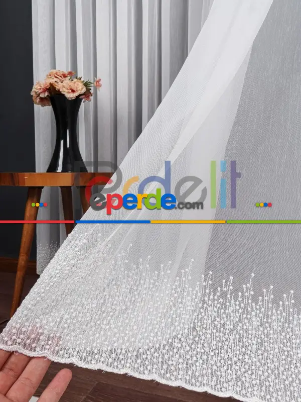 Etek Ucu Nakış İşlemeli Tül Perde