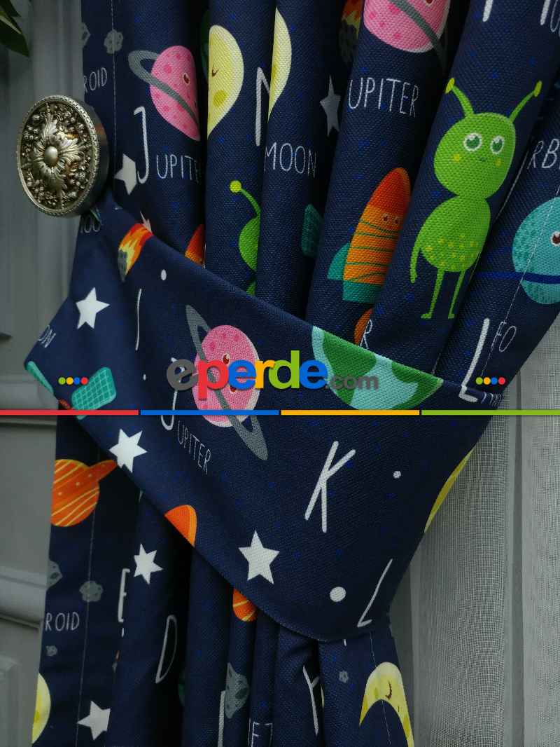 Uzay Desenli Fon Perde Evm833 Kumaşı Kalındır Duck Bezi Değildir- Mavi-Beyaz-Pembe Koyu