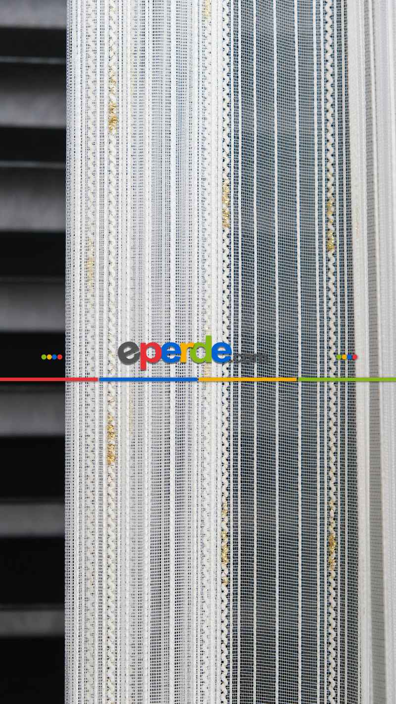 Ekru Zincir Çizgilli Altın Simli Tül Perde